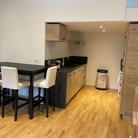 Appartement Atypique Et Fraichement Renove Сан Валие Екстериор снимка