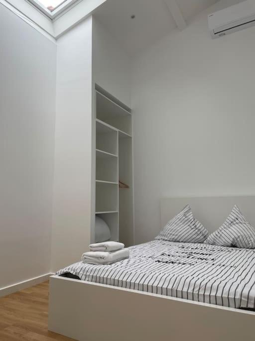 Appartement Atypique Et Fraichement Renove Сан Валие Екстериор снимка