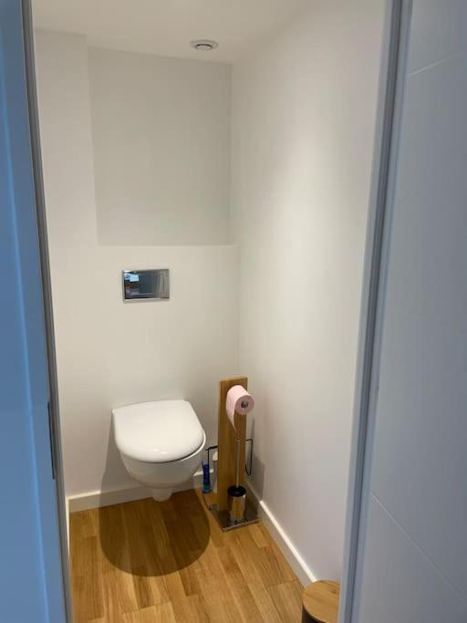 Appartement Atypique Et Fraichement Renove Сан Валие Екстериор снимка